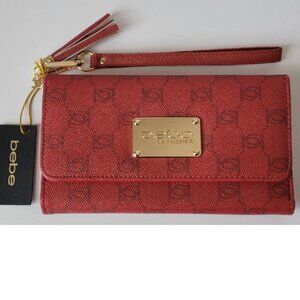BNWT BEBE Trifold Wrislet Wallet in Guards Red (OS)